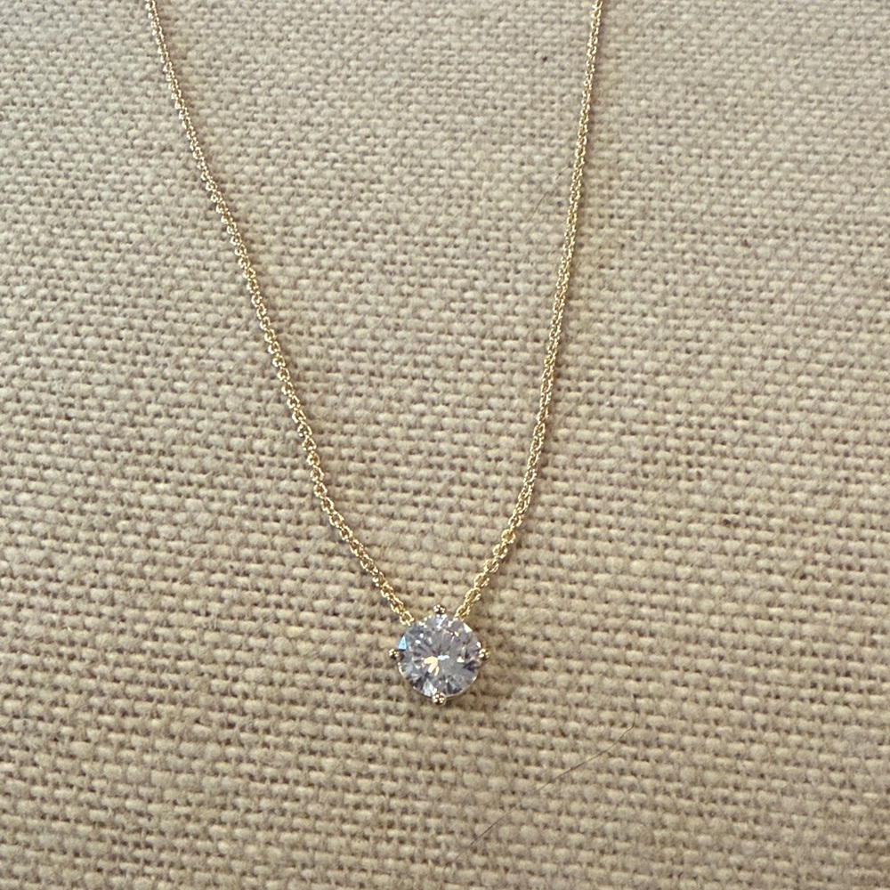 Banana Republic Cubic Zirconia Solitaire Necklace/NWT - Picture 4 of 9